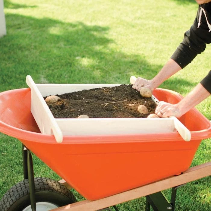 Wheelbarrow Sifter For Compost And Soil 7 Wheelbarrow Sifter For Compost And Soil - Image 5